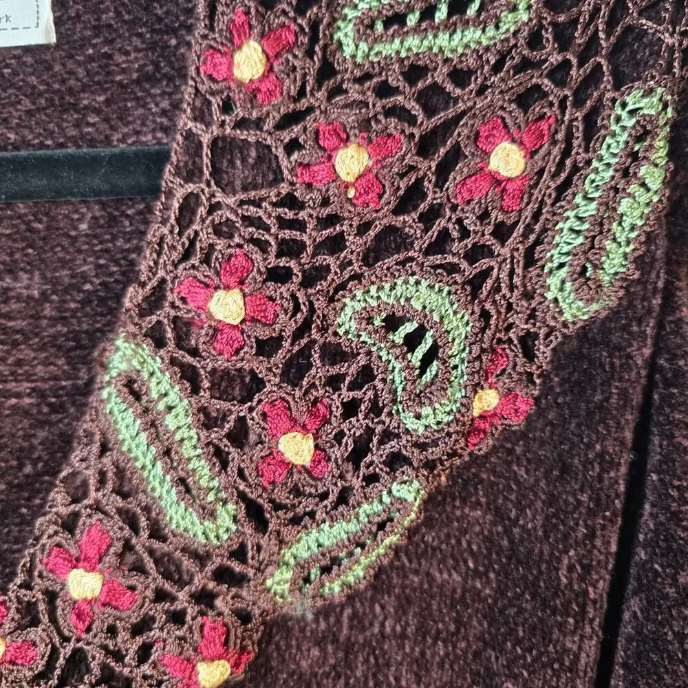 Storybook Knits Sweater Women's 1X Brown Chenille Green Red Floral Crochet